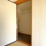 和室内階段下収納